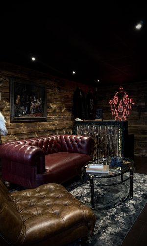 Bloodhound Tattoo Studio 2