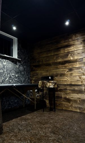 Bloodhound Tattoo Studio 9